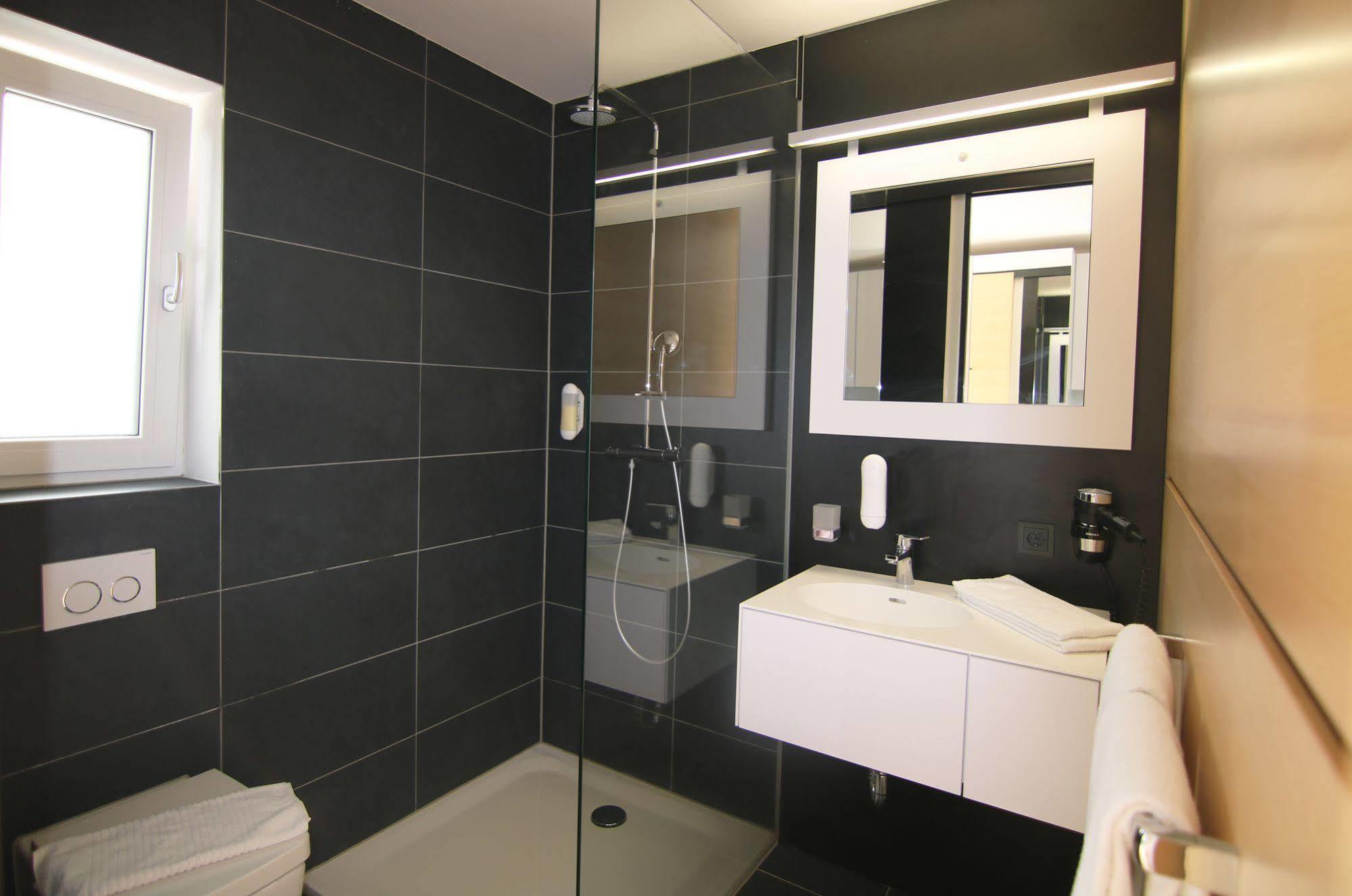 Mn Hotel By Wmm Hotels Mindelheim Exterior photo